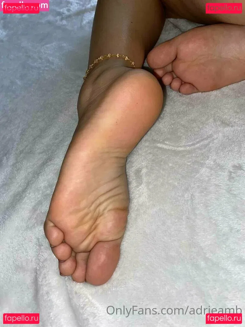 Adrieamb Onlyfans Photo Gallery 
