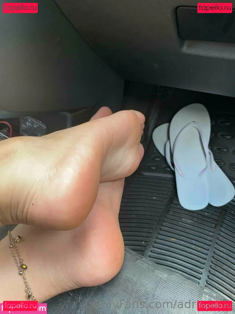 Adrieamb Onlyfans Photo Gallery 