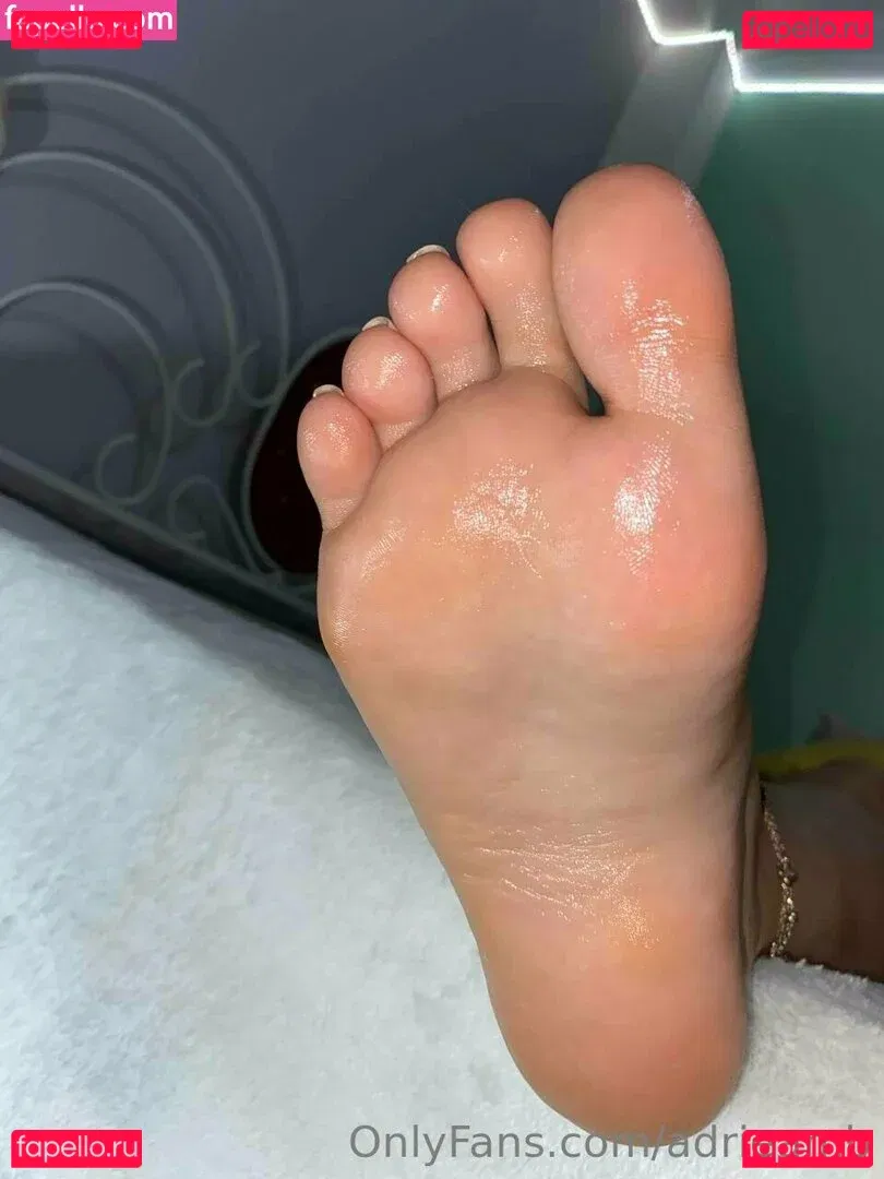 Adrieamb Onlyfans Photo Gallery 