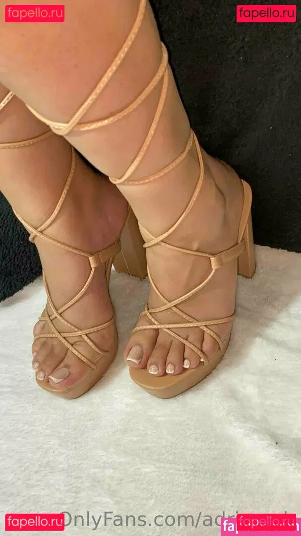 Adrieamb Onlyfans Photo Gallery 