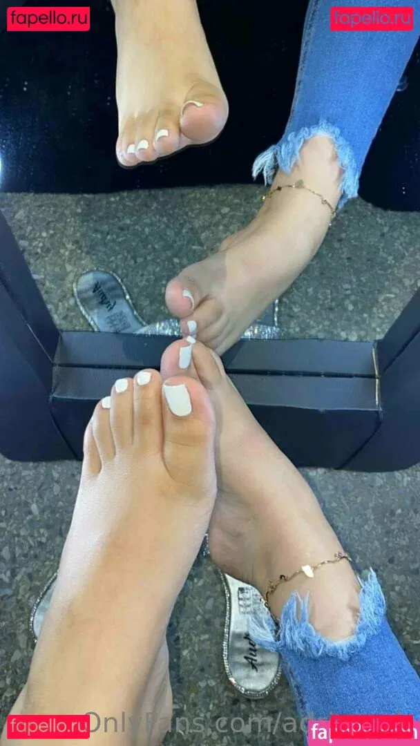 Adrieamb Onlyfans Photo Gallery 