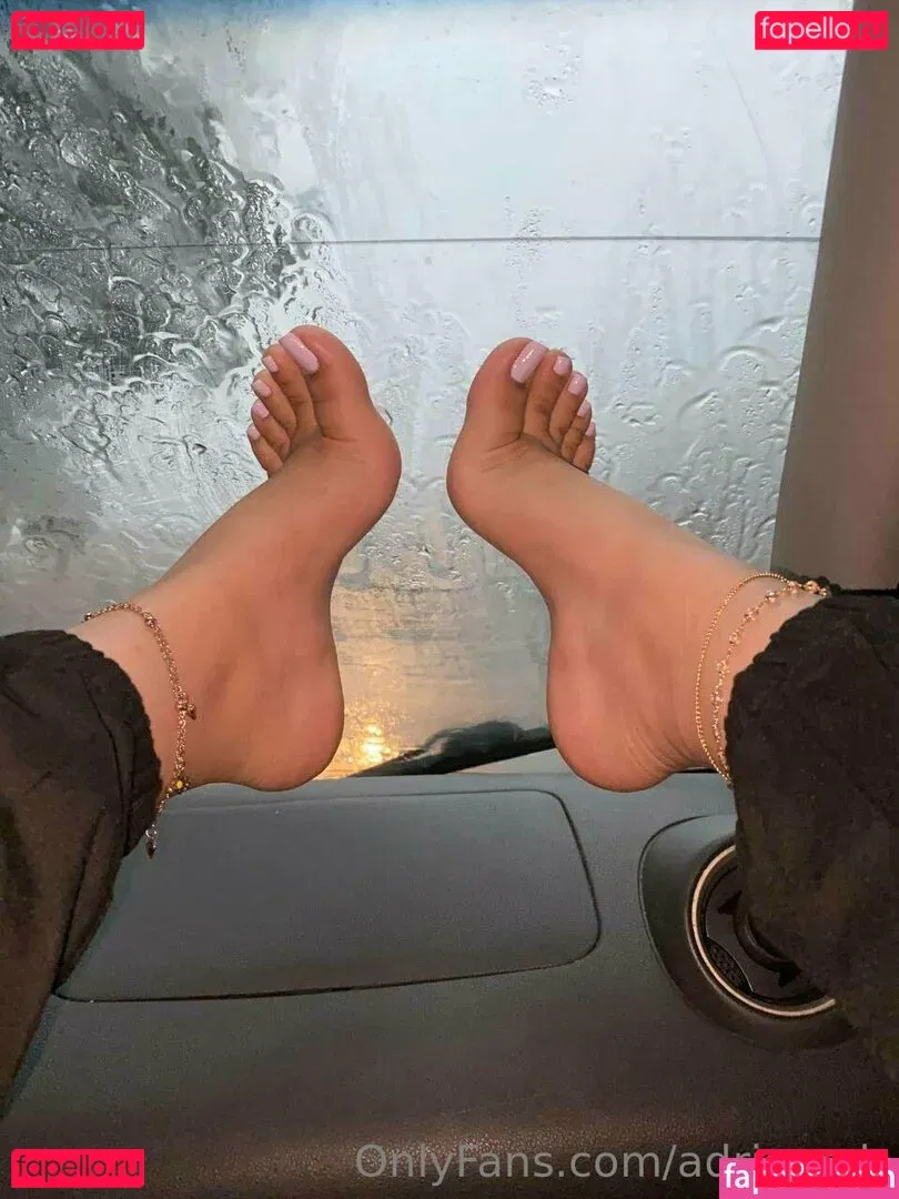 Adrieamb Onlyfans Photo Gallery 