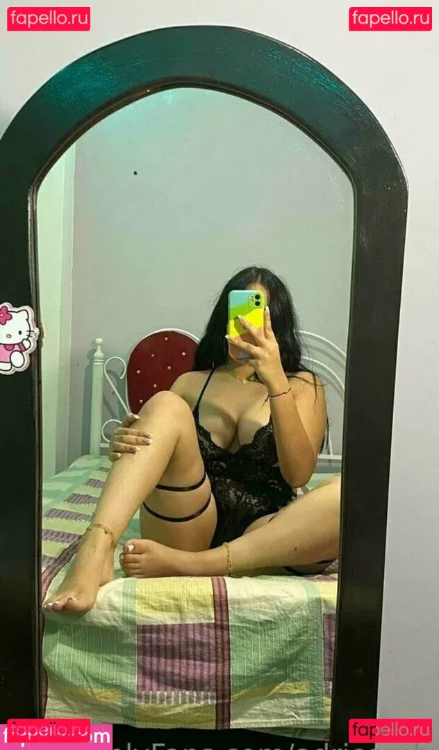 Adrieamb Onlyfans Photo Gallery 