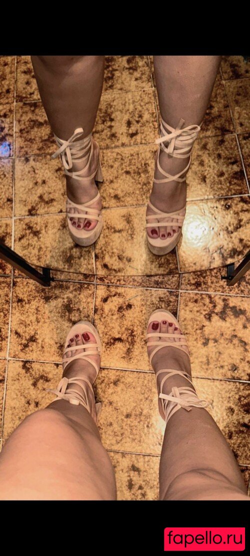 Adrieamb Onlyfans Photo Gallery 