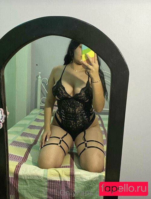 Adrieamb Onlyfans Photo Gallery 