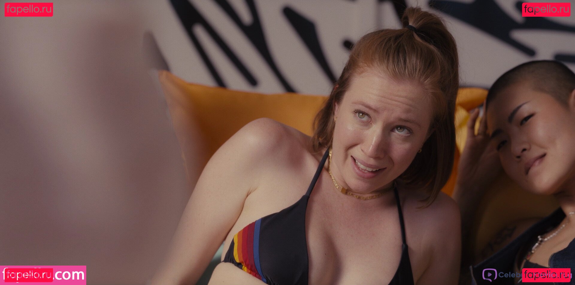 Hannah Einbinder / hannaheinbinder Onlyfans Photo Gallery 