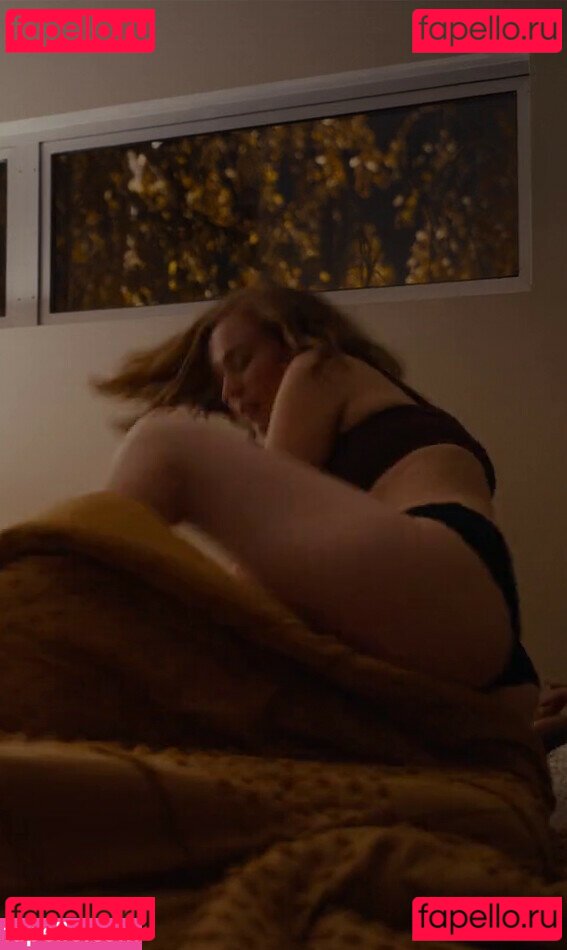 Hannah Einbinder / hannaheinbinder Onlyfans Photo Gallery 