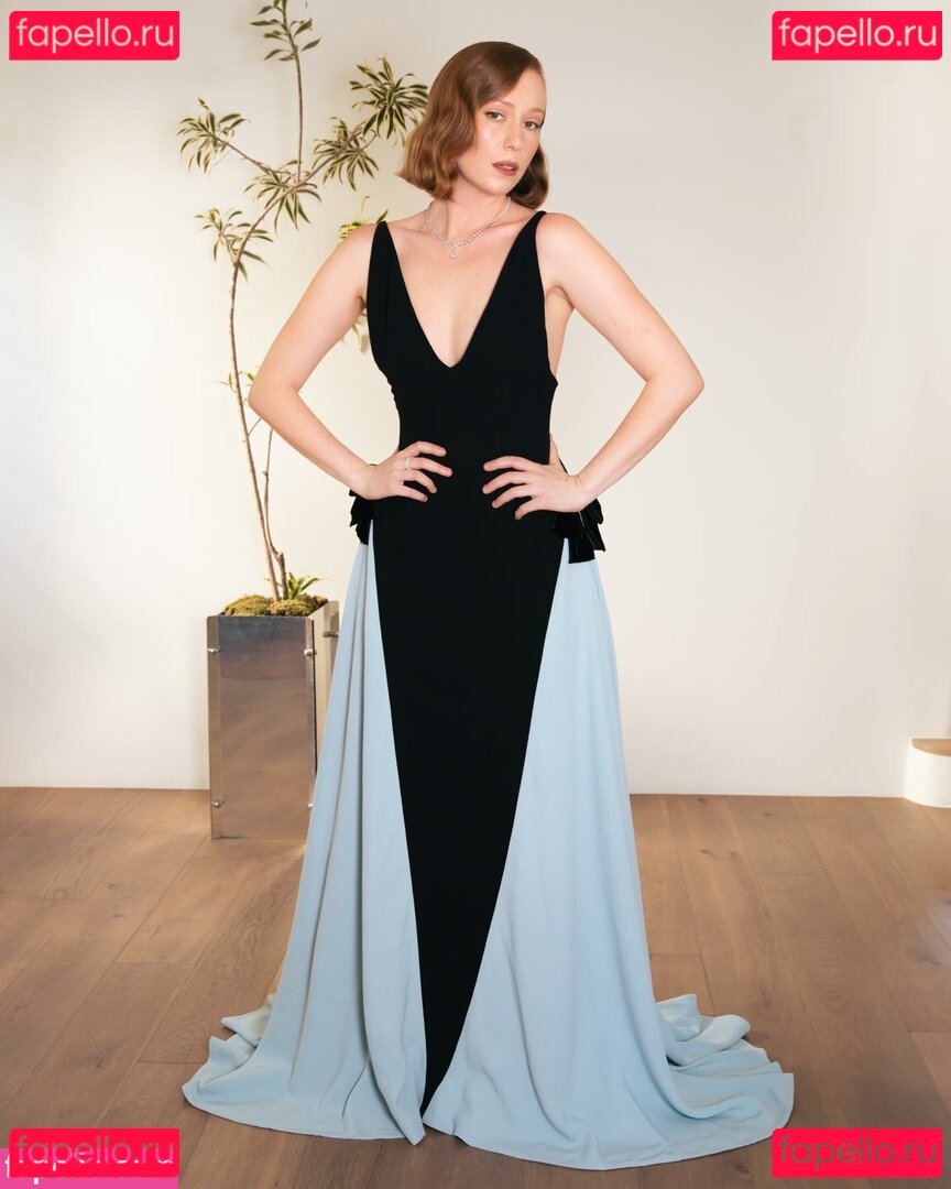 Hannah Einbinder / hannaheinbinder Onlyfans Photo Gallery 