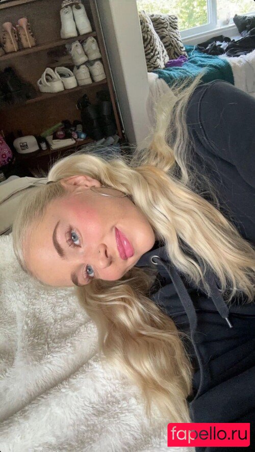 Haleyandersn / Holaputas Nude Onlyfans Photo 5