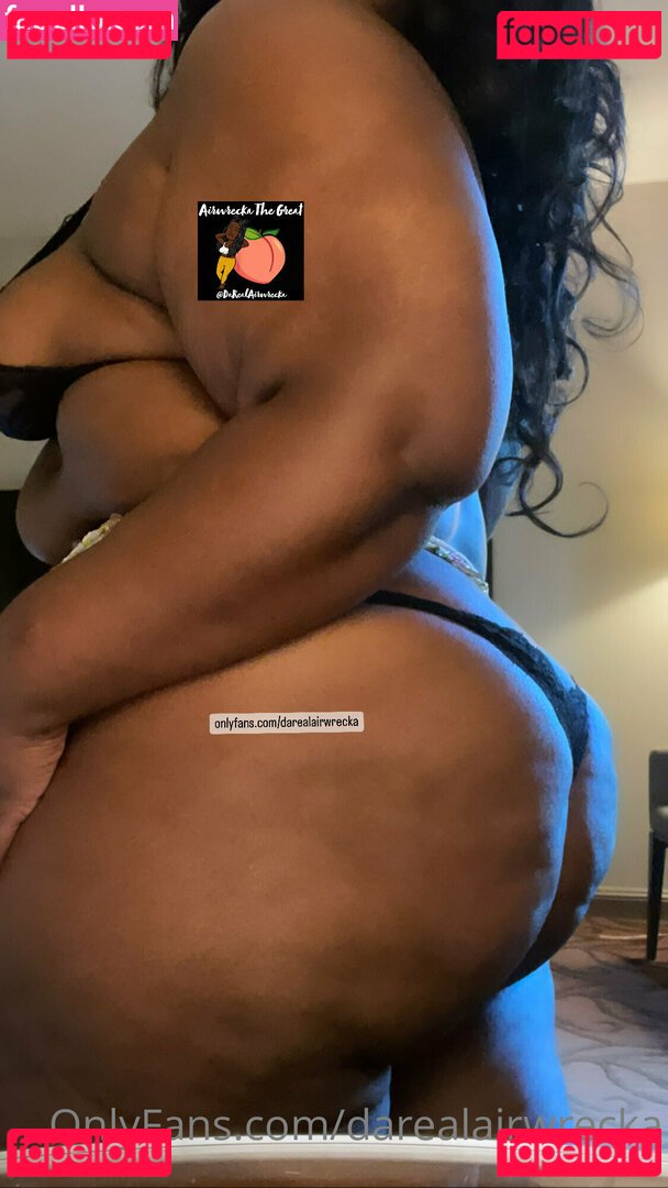 darealairwrecka / official_airwrecka Onlyfans Photo Gallery 