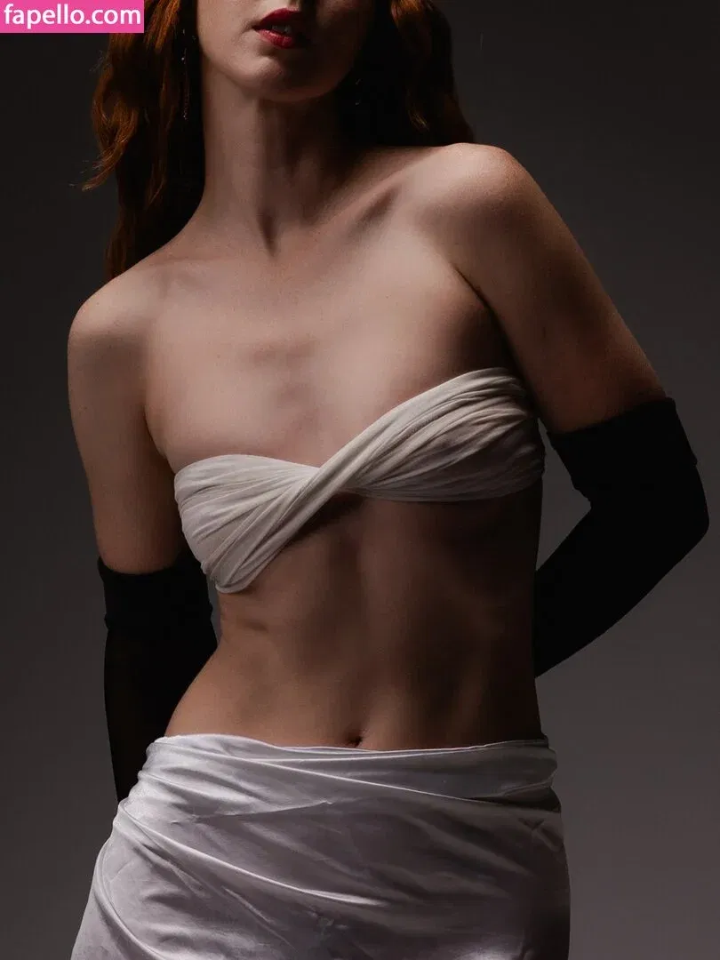 Erna Burn Onlyfans Photo Gallery 