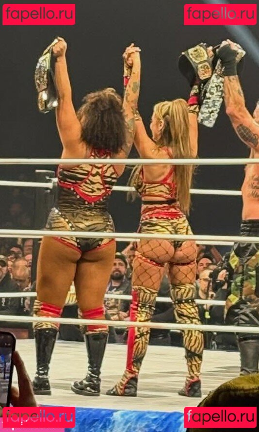 Willow Nightingale / willowwrestles Onlyfans Photo Gallery 