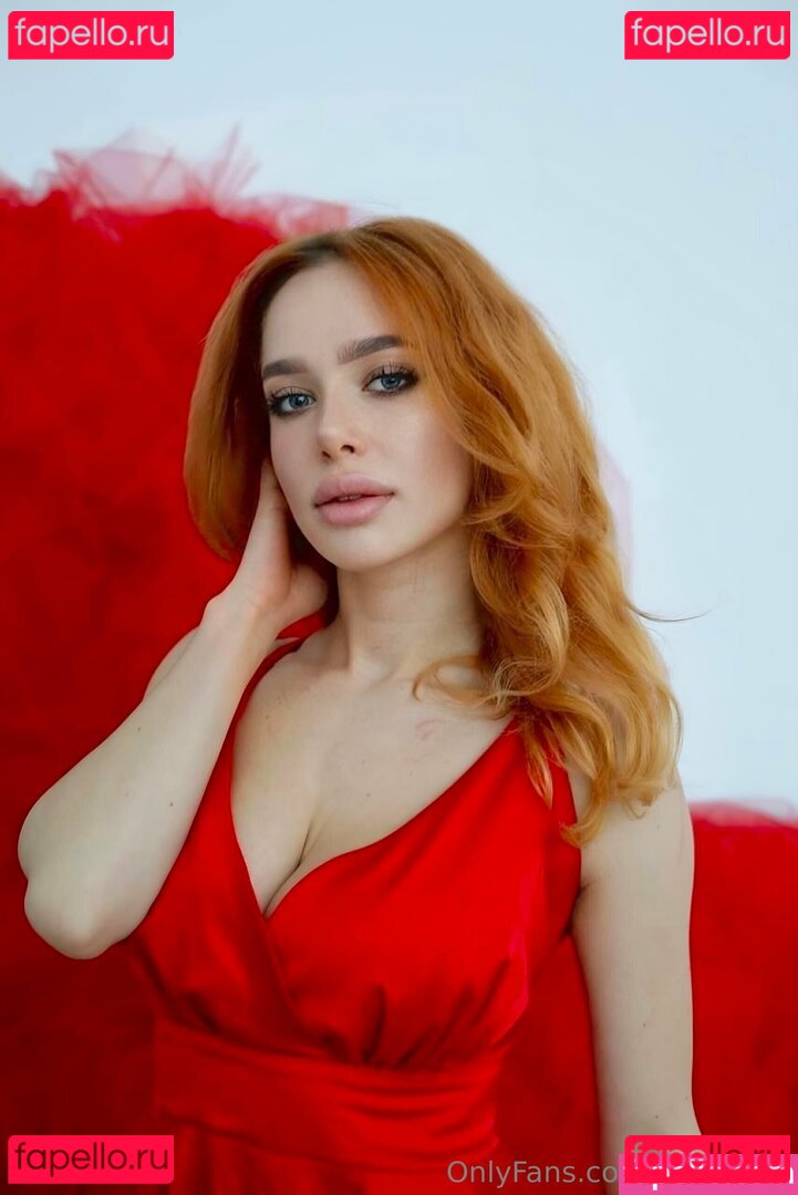 Chloeziva / chloe_ziva_official / chloeziva_vip Onlyfans Photo Gallery 