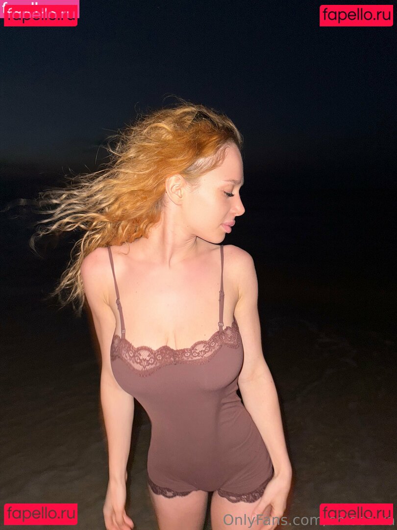 Chloeziva / chloe_ziva_official / chloeziva_vip Onlyfans Photo Gallery 