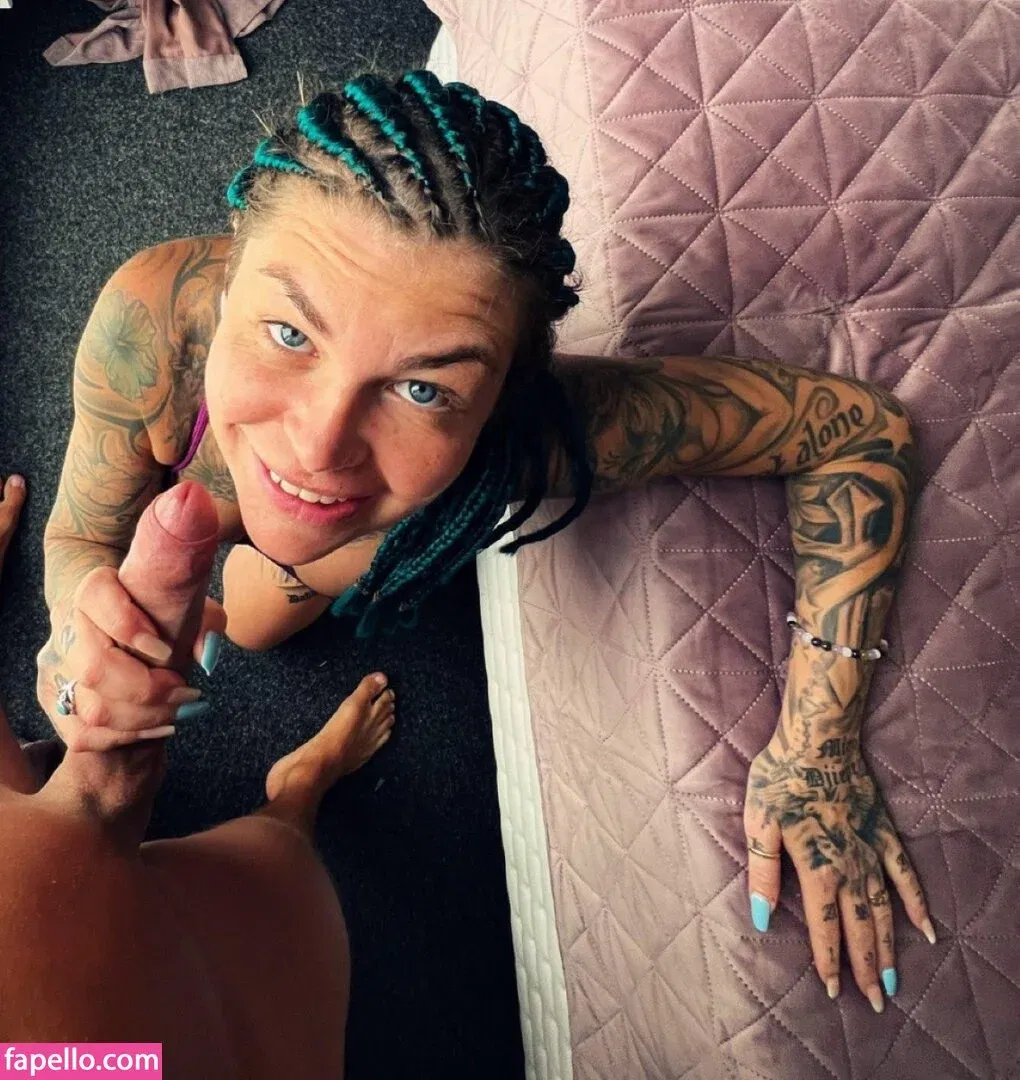 Merry4Fun Onlyfans Photo Gallery 