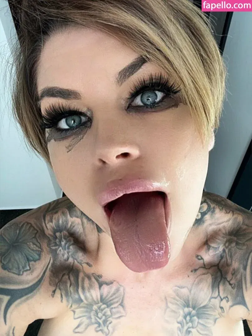 Merry4Fun Onlyfans Photo Gallery 