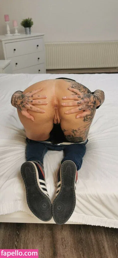 Merry4Fun Onlyfans Photo Gallery 