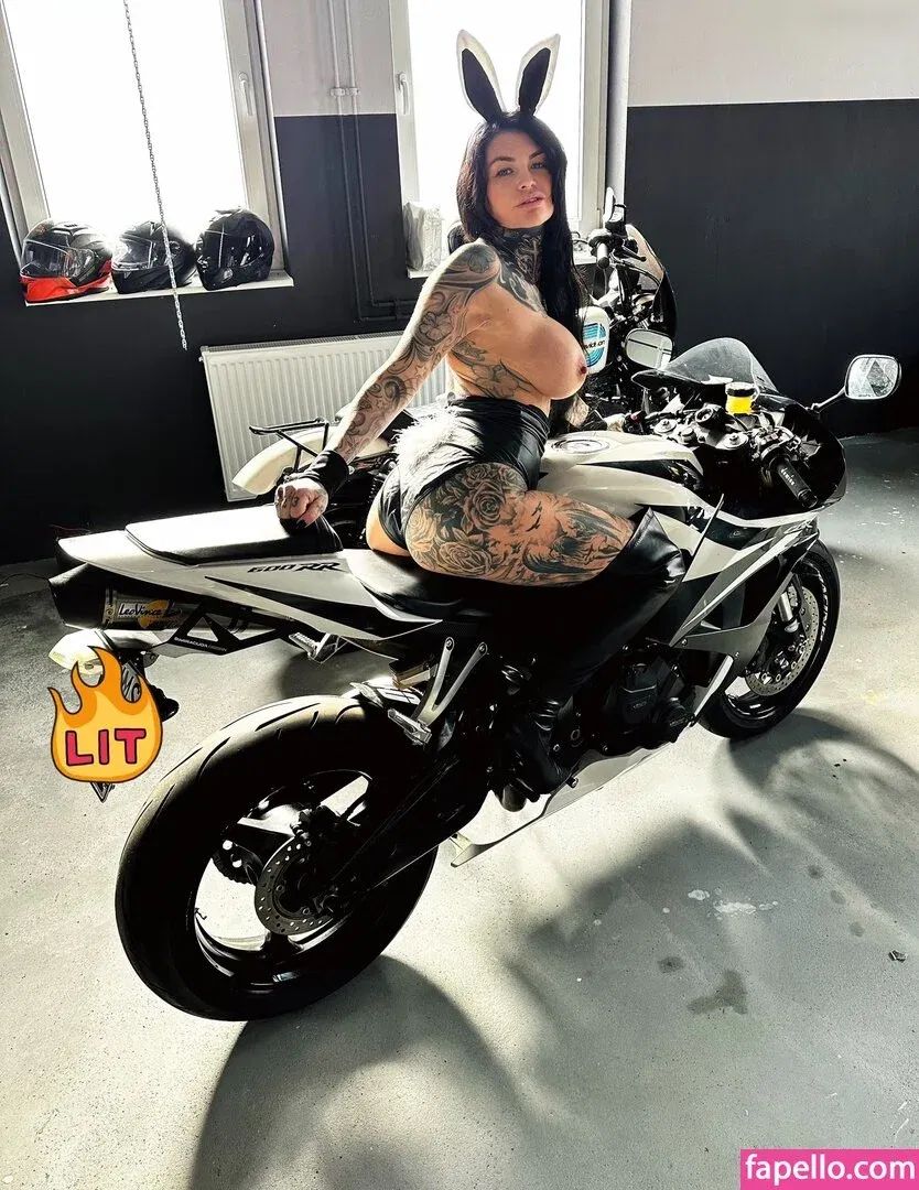 Merry4Fun Onlyfans Photo Gallery 