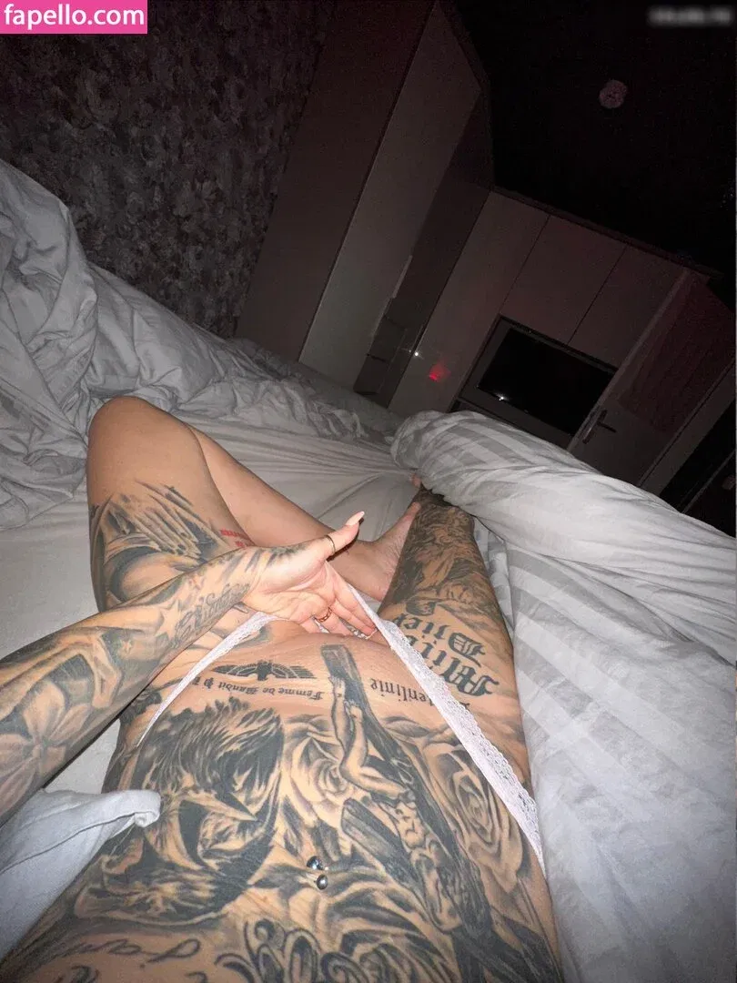 Merry4Fun Onlyfans Photo Gallery 