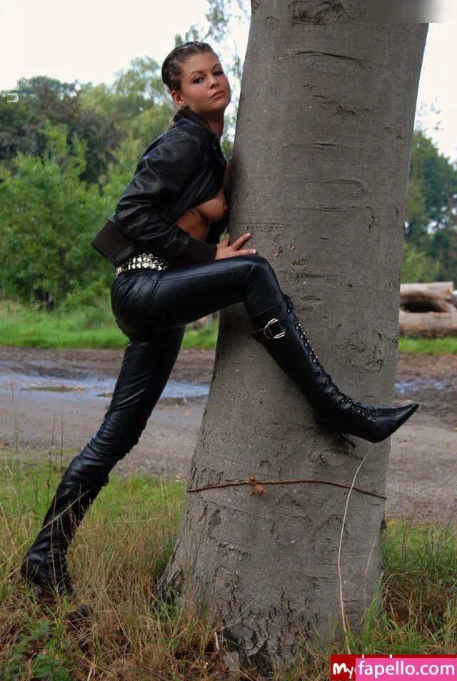 Merry4Fun Onlyfans Photo Gallery 