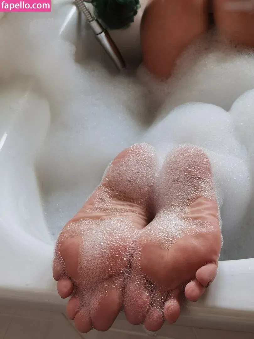 Merry4Fun Onlyfans Photo Gallery 