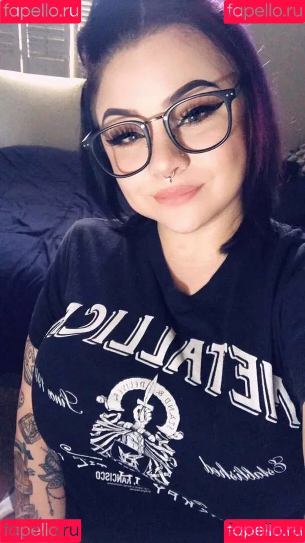 SpookyGirlLove Onlyfans Photo Gallery 
