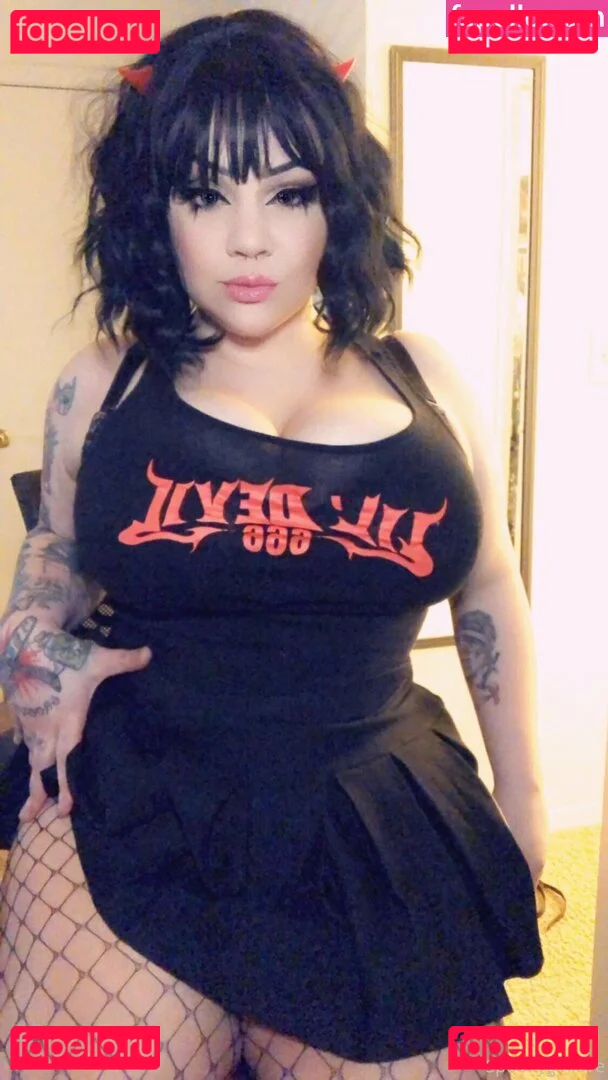 SpookyGirlLove Onlyfans Photo Gallery 