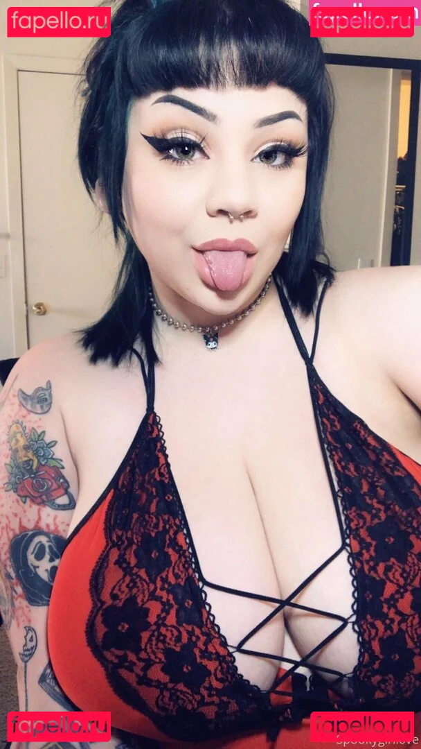SpookyGirlLove Onlyfans Photo Gallery 