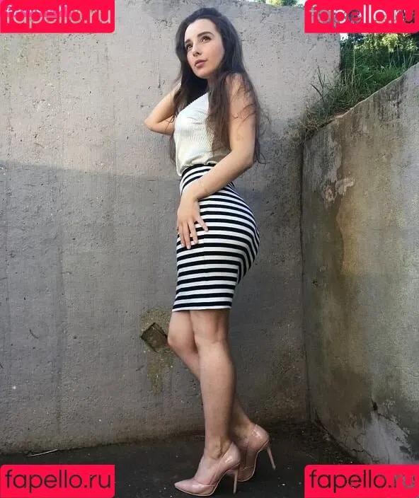 Elena Deligioz Onlyfans Photo Gallery 