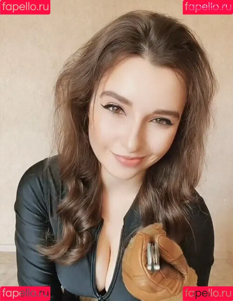 Elena Deligioz Onlyfans Photo Gallery 