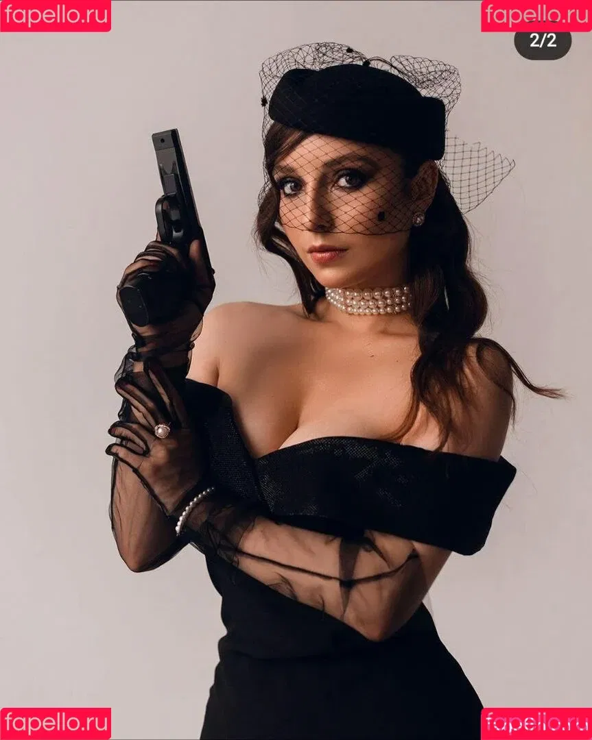 Elena Deligioz Onlyfans Photo Gallery 