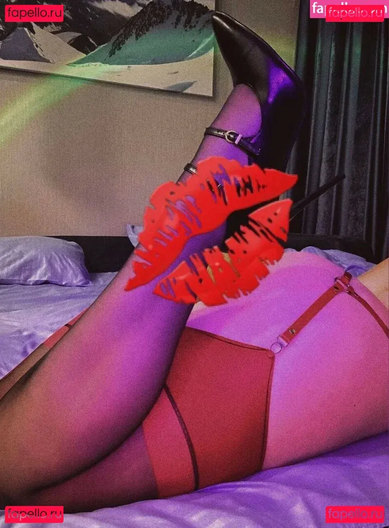 Elena Deligioz Onlyfans Photo Gallery 