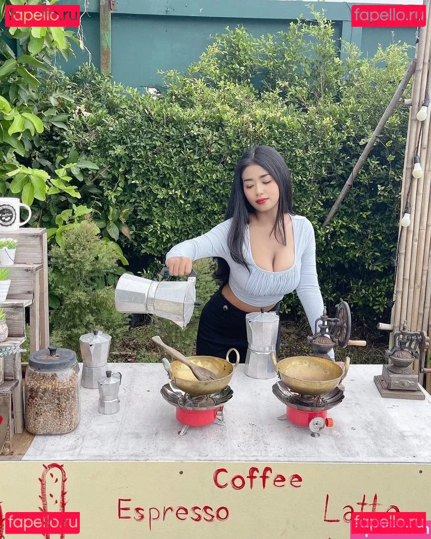 Sirijit Showduree Onlyfans Photo Gallery 