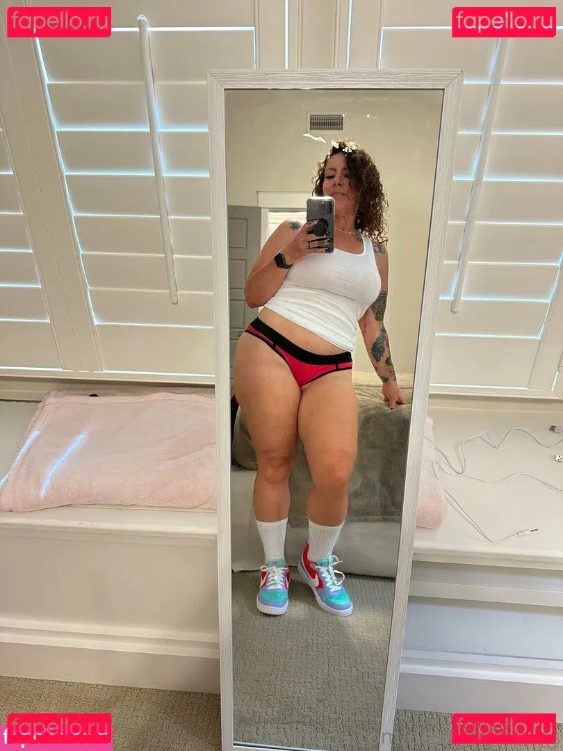 delovelycurves Onlyfans Photo Gallery 