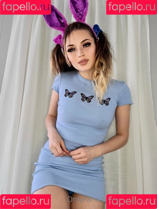 Pyro Kitten Onlyfans Photo Gallery 