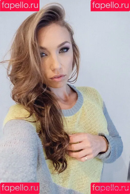 Nicole Mejia Onlyfans Photo Gallery 