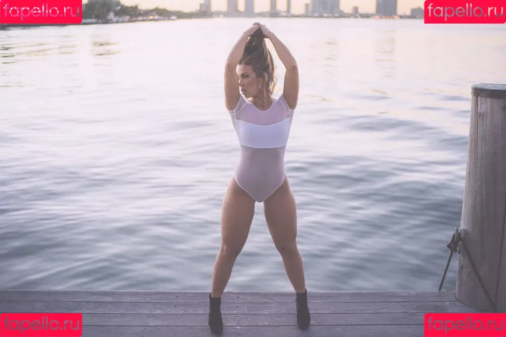 Nicole Mejia Onlyfans Photo Gallery 