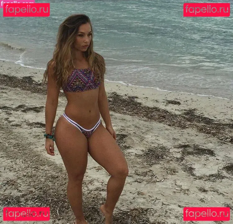 Nicole Mejia Onlyfans Photo Gallery 