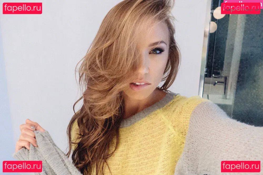 Nicole Mejia Onlyfans Photo Gallery 