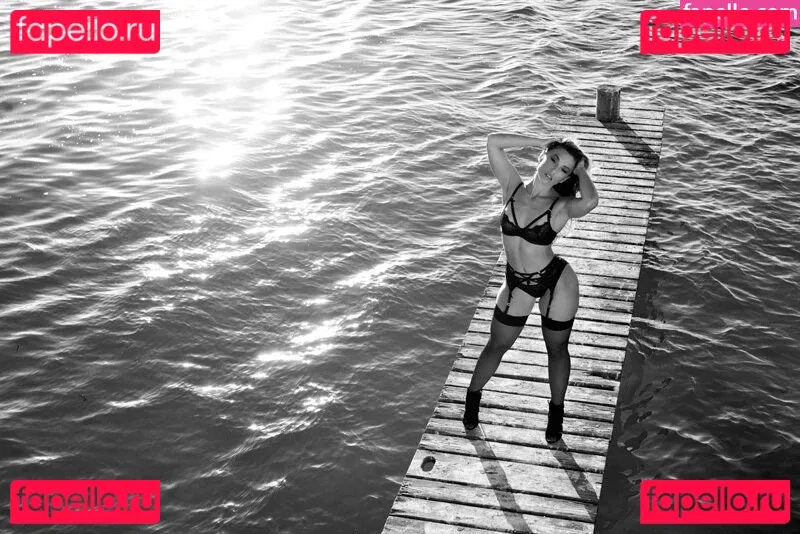 Nicole Mejia Onlyfans Photo Gallery 