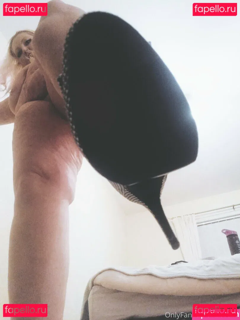 mistressmel1 Onlyfans Photo Gallery 