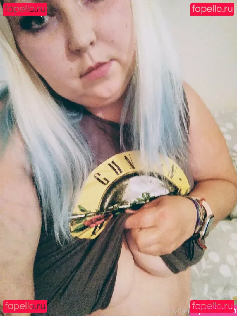 mistressmel1 Onlyfans Photo Gallery 