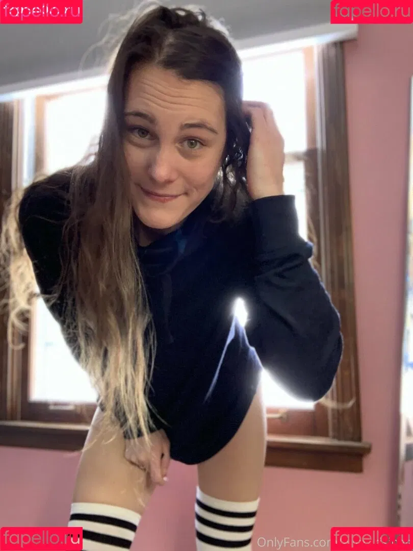 averyafterhours Onlyfans Photo Gallery 