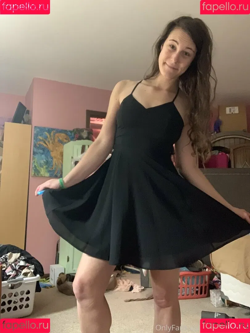 averyafterhours Onlyfans Photo Gallery 