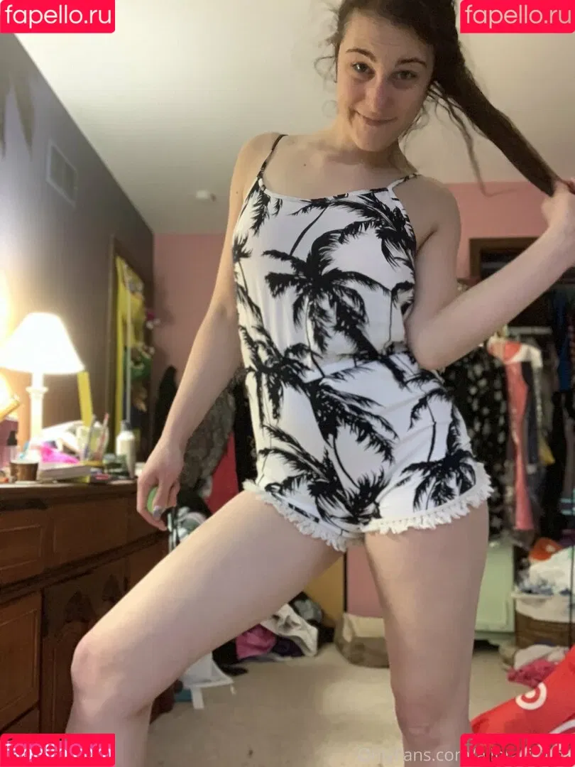 averyafterhours Onlyfans Photo Gallery 