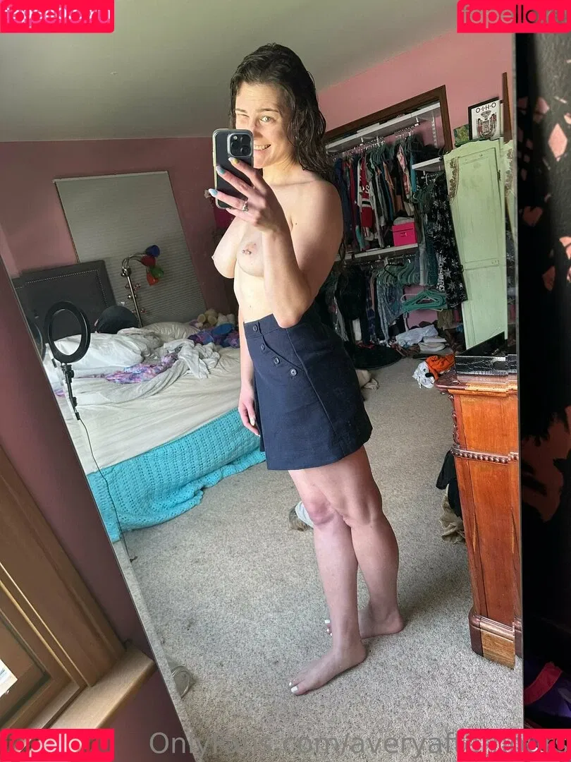 averyafterhours Onlyfans Photo Gallery 