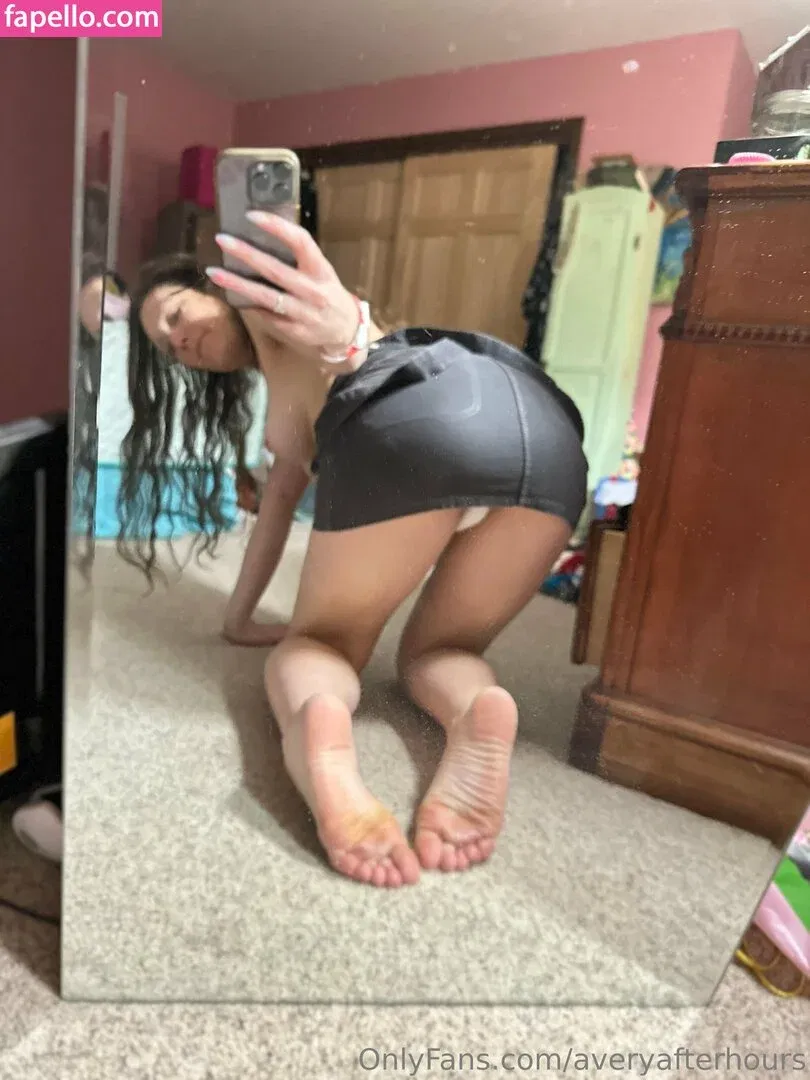 averyafterhours Onlyfans Photo Gallery 
