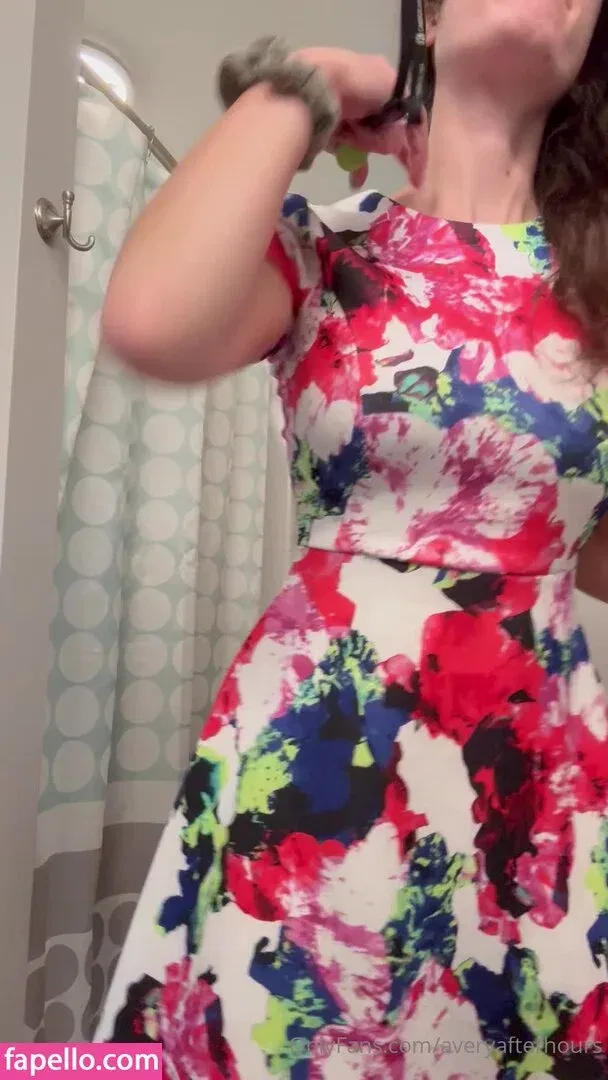 averyafterhours Onlyfans Photo Gallery 