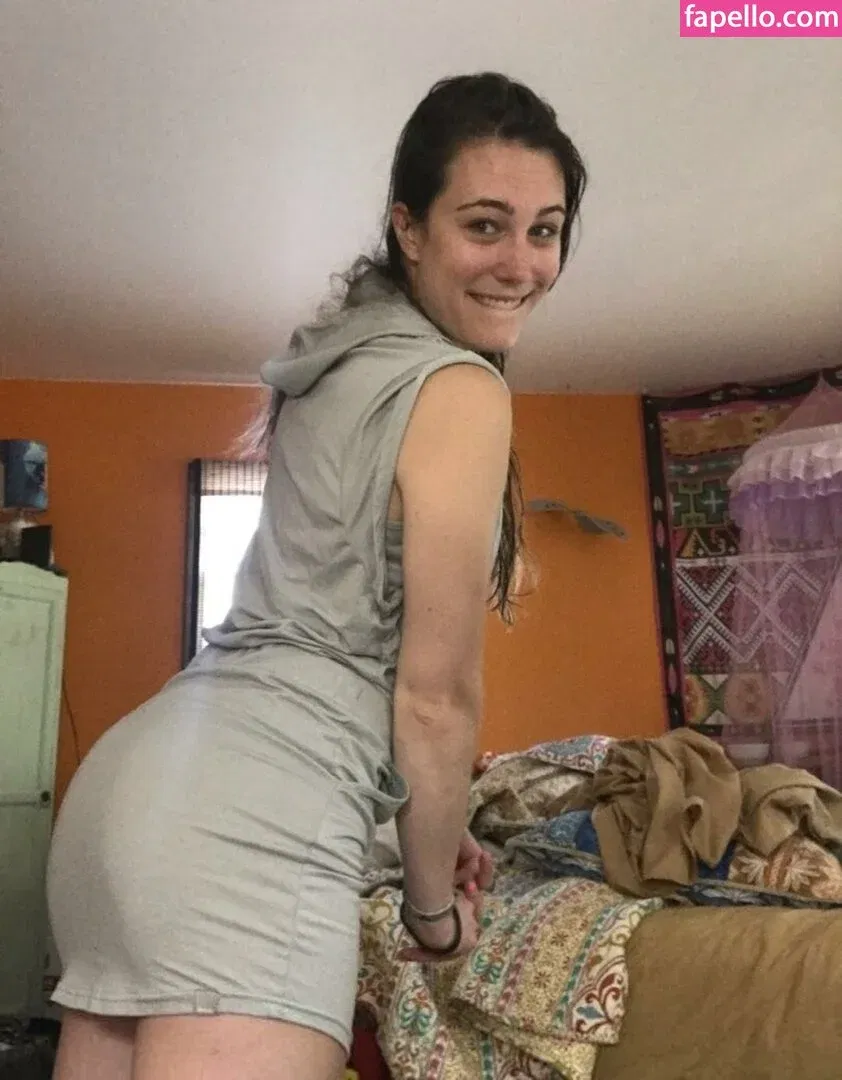 averyafterhours Onlyfans Photo Gallery 