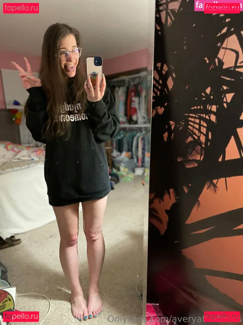 averyafterhours Onlyfans Photo Gallery 